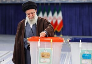 انتخاباتِ مجلس خبرگان و شورای اسلامی باشکوه برگزار شود