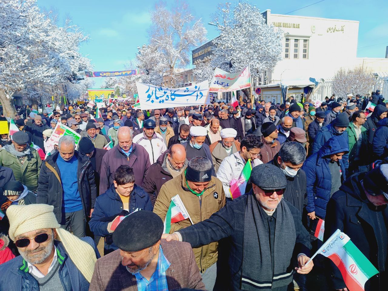 جشن ۲۲ بهمن ۱۴۰۳: شکوه حضور و تجدید میثاق با آرمان‌های انقلاب